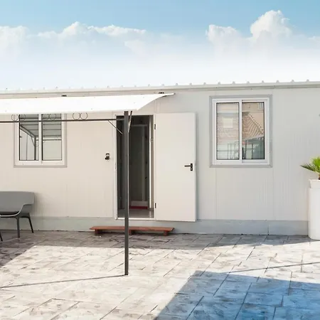 The Harbour Private Cabins And Hostel Protaras