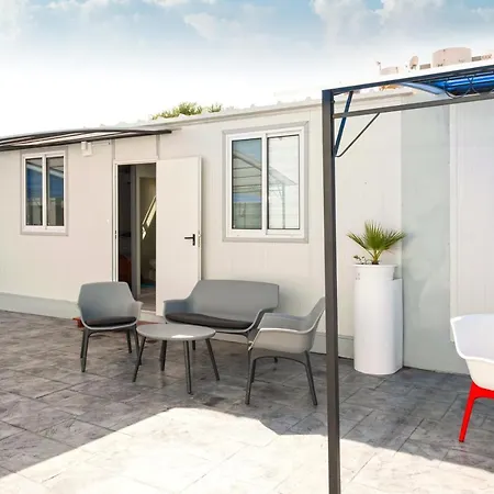 The Harbour Private Cabins And Hostel Protaras