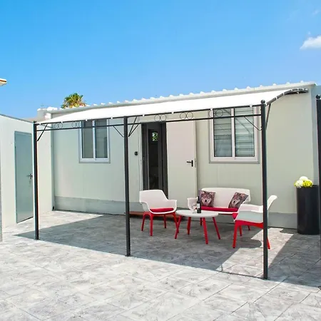 The Harbour Private Cabins And Hostel *